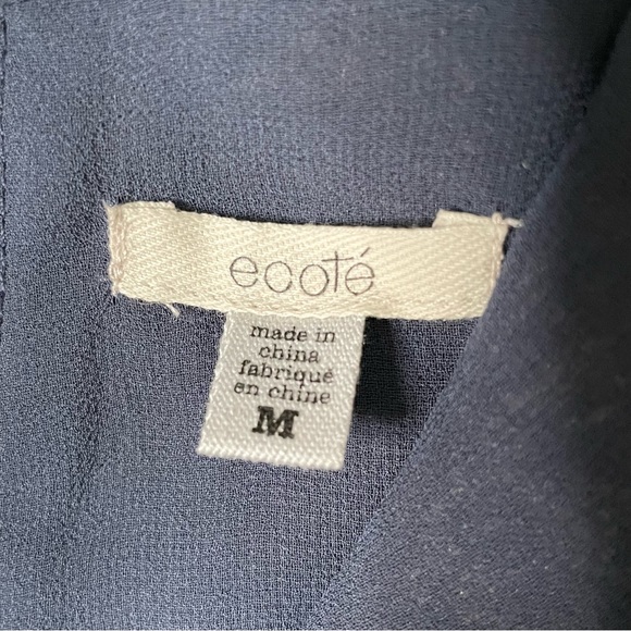 UO Ecote Athena cutout printed velvet top - Picture 8 of 10